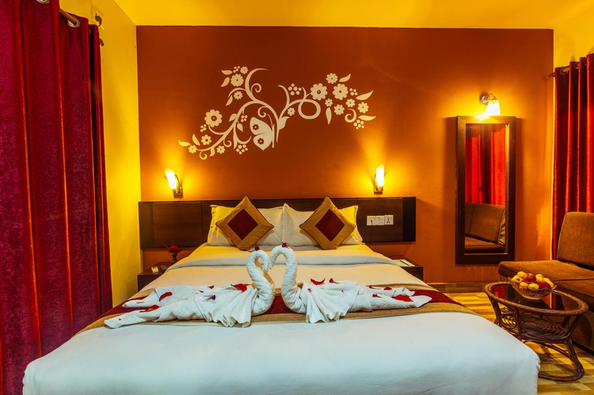Vision Safari Pvt Ltd Hotell Sauraha Exteriör bild